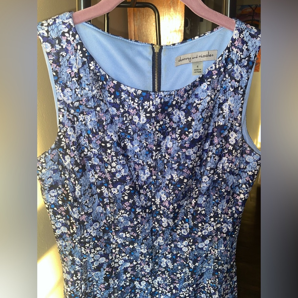 Danny & Nicole Blue Sleeveless Sheath Midi Dress